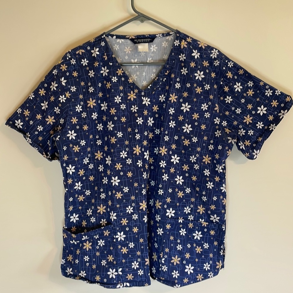 NU Dimension Stretch Womens Large Scrubs Navy Blue with White and Tan Floral